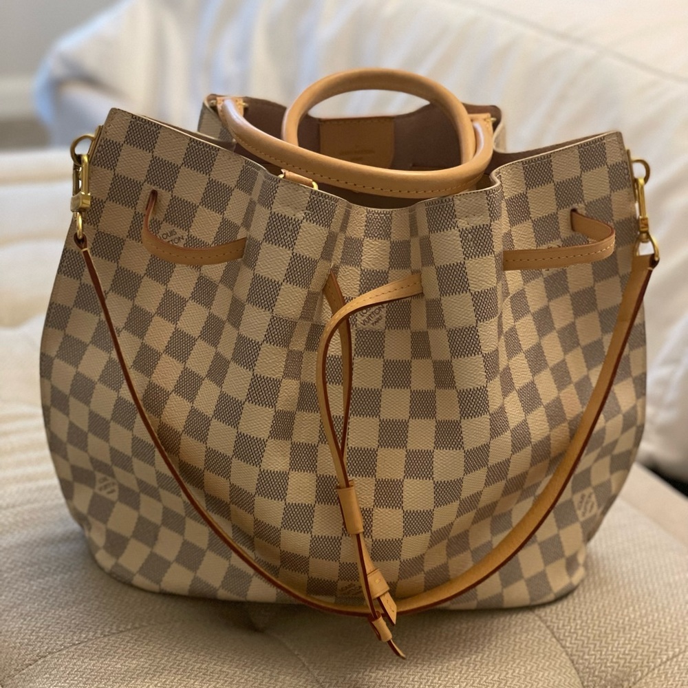 SOLD- Louis Vuitton Girolata